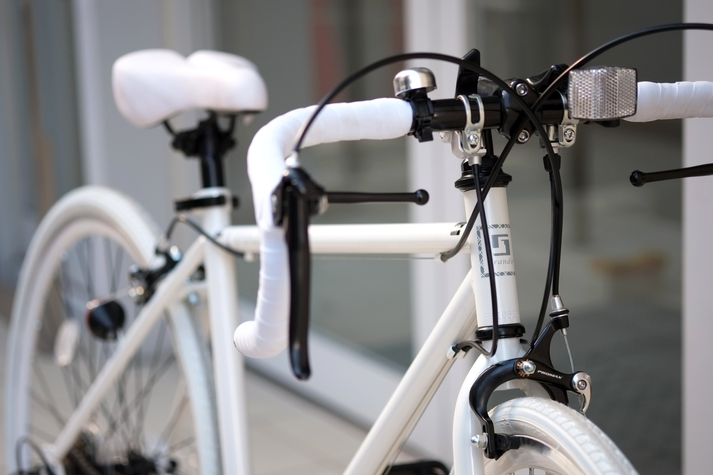 Amazon.co.jp: OTOMO: 自転車