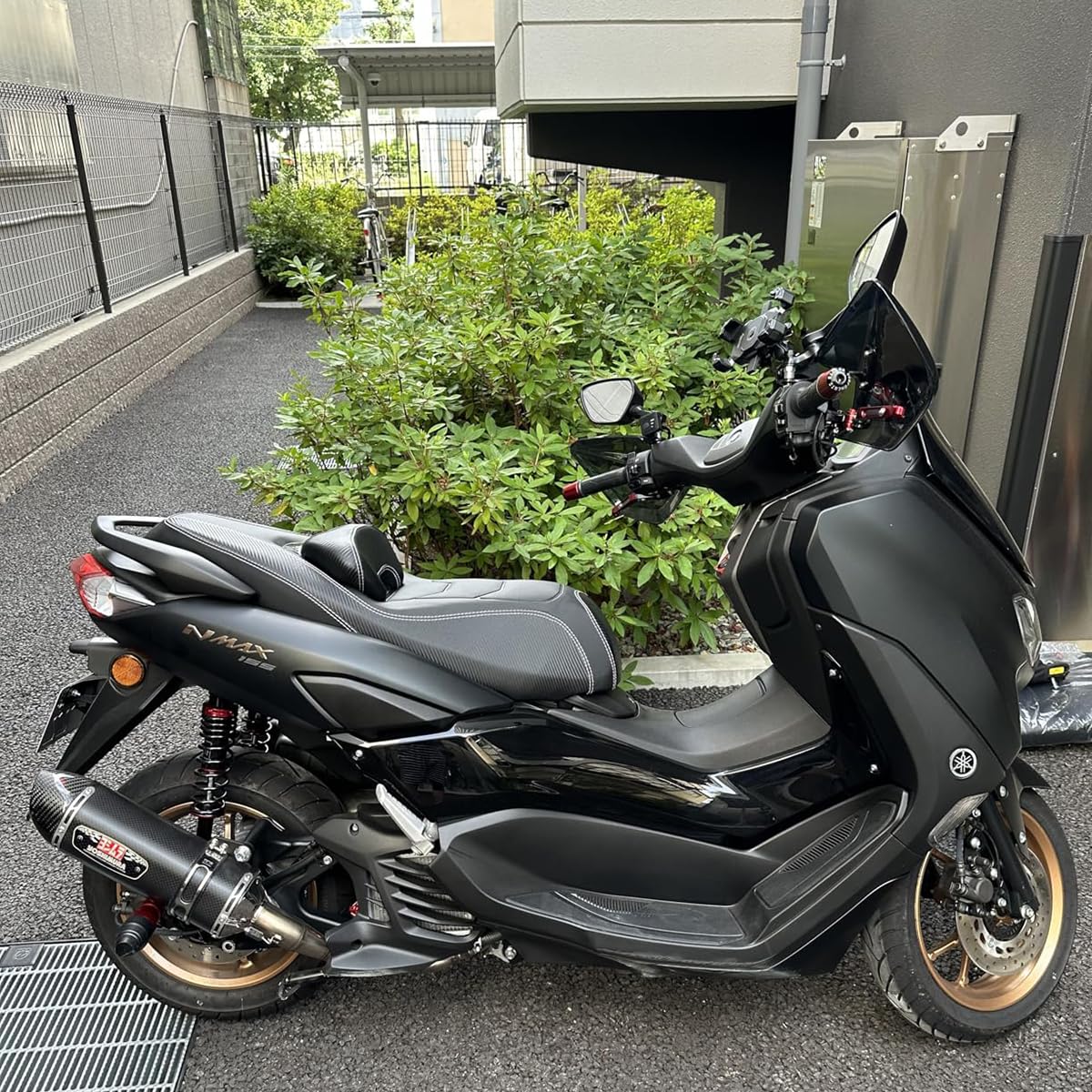 Amazon | YAMAHA NMAX155 N-MAX155 2020-2024 バイクシート ローダウン