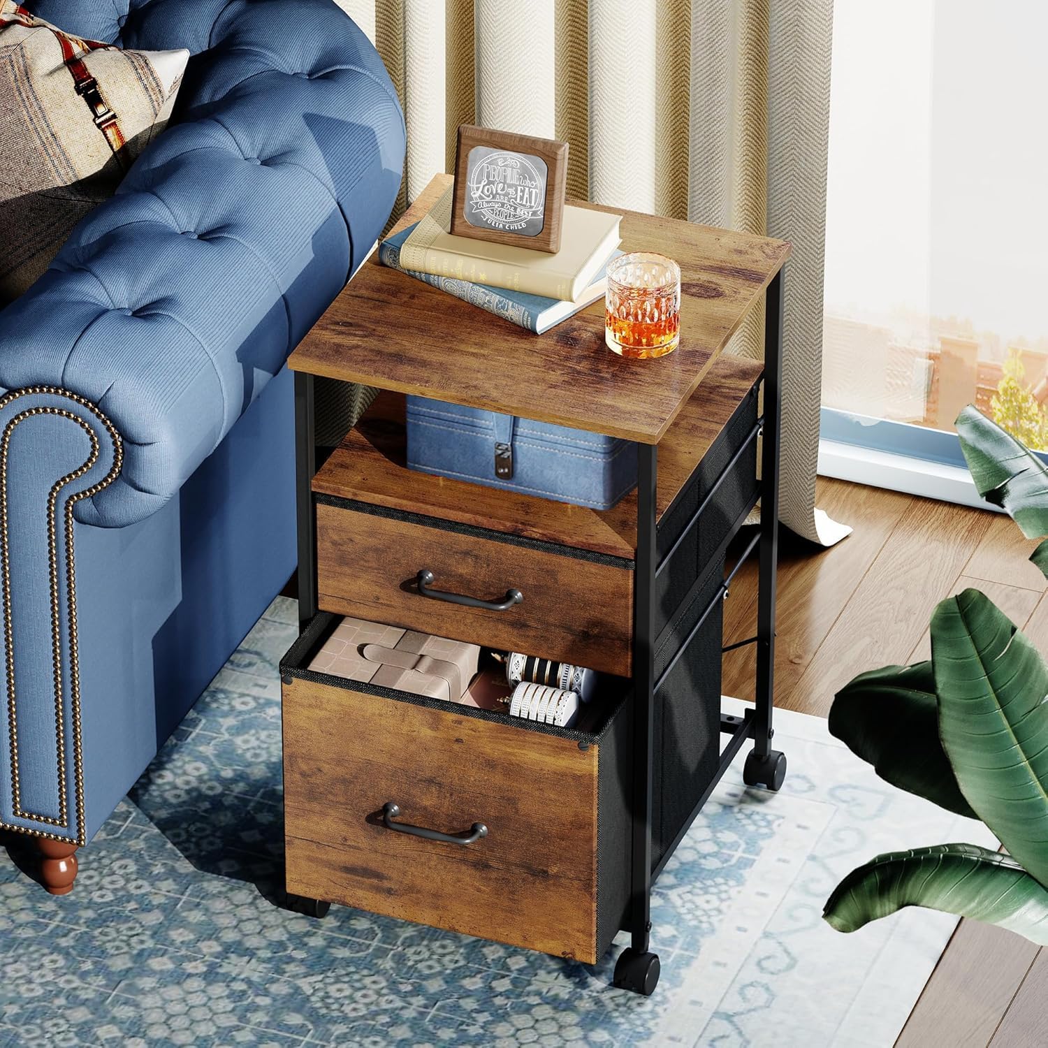 DEVAISE Caisson de Bureau Mobile avec Étagère Ouverte Meuble Rangement sous Bureau 2 Tiroirs Tissu pour Documents A4/Letter, Style Industriel Rétro Brun Campagne à roulettes