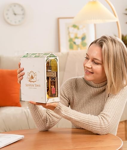 Miniatura 3 de Rolife Kit de rincón de libros de bricolaje Sunshine Town, kit de rincón de libros en miniatura creativo decorativo para estantería, rompecabezas 3D