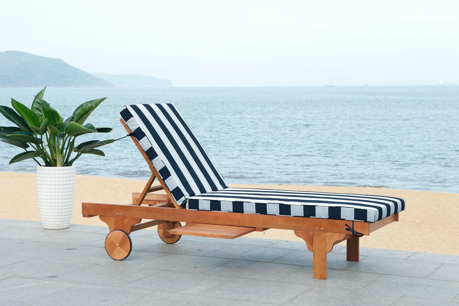 SAFAVIEH Outdoor Collection Newport Natural/ Navy & White Stripe Cushion Built-in Side Table Adjustable Chaise Lounge Chair