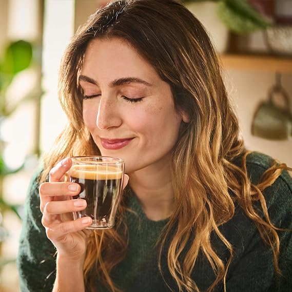 Tchibo Cafissimo Caffè Crema tam dolu kahve kapsülü, 10 adet (kahve, dengeli ve dolu), sürdürülebilir ve adil işlem görmüş