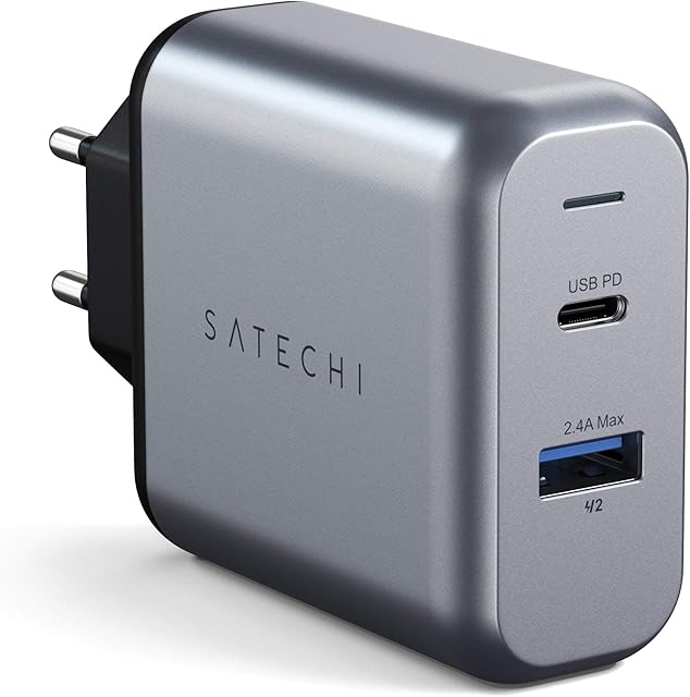 Satechi 30W Podwójna ładowarka Port Adapter z portem USB-C PD i USB 3.0 - Kompatybilny z 2019 iPad, 2018 iPad Pro, 2018 MacBook Air, iPhone 11 Plus Max/11 Plus/11 (EU)