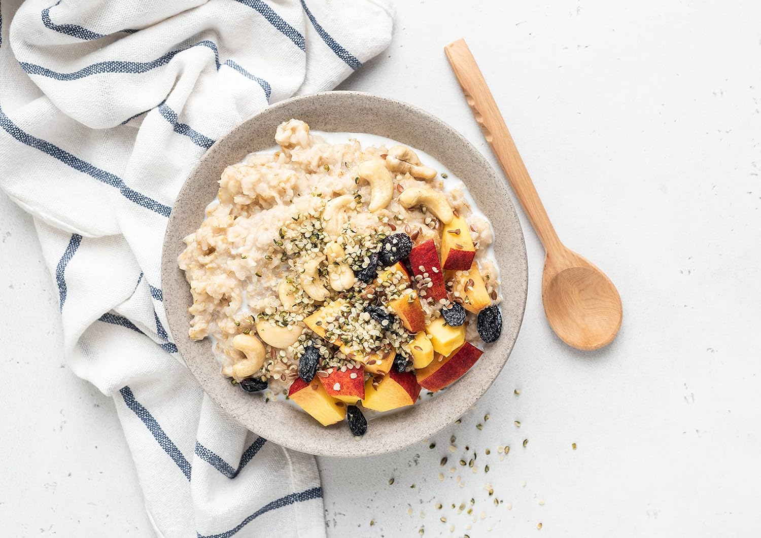 Food to Live Organic Paraguayan Hemp Seeds, 4 Pounds Non-GMO Raw Hearts, Hulled, Kosher, Vegan. Keto-Friendly. Rich in Omega 3 & 6. Good Source of Protein. Great for Smoothies, Oatmeal, and Salads