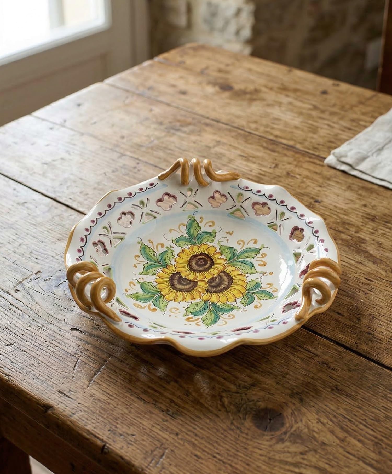 Centre de table céramique sicilienne tournesol, un cadeau d'art unique