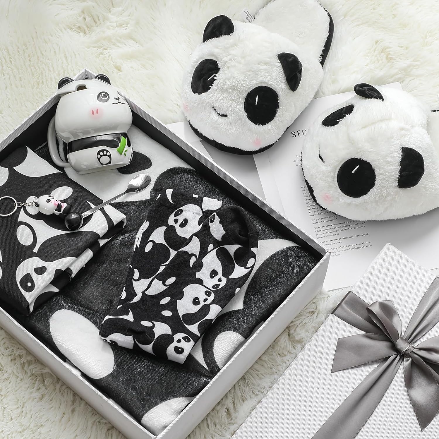 Buryeah 6 Pcs Panda Gifts for Women Girls Cute Gifts for Panda Lovers for Mother's Day Teacher's Day Holiday Birthday