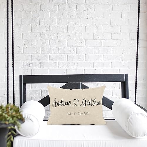 Miniatura 9 de Girls Love A Monogram Regalos de boda para parejas únicos para parejas, regalo de boda personalizado, almohada de boda personalizada, almohadas