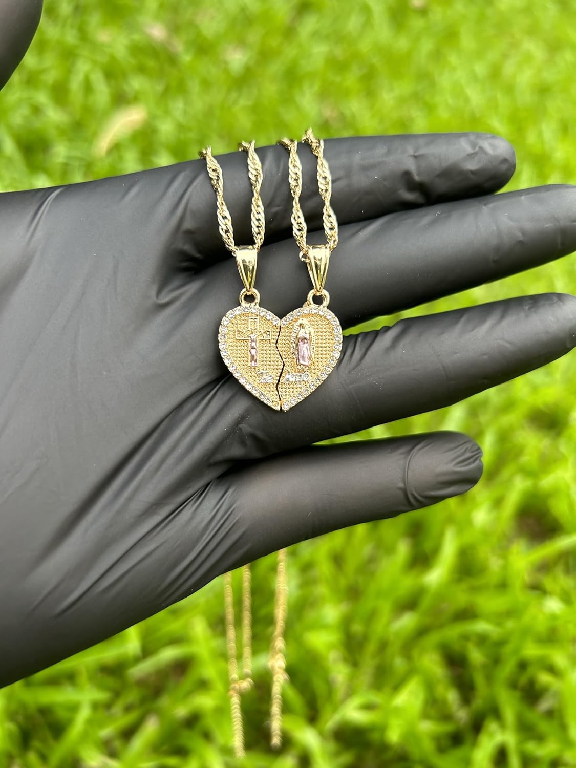 18K Gold Plated Couples Necklace Virgin Mary Necklace Jesus Necklace Heart Necklace Plated Gold Necklace Couple Jewelry for Him and Her (includes 2 necklaces) - Image 5