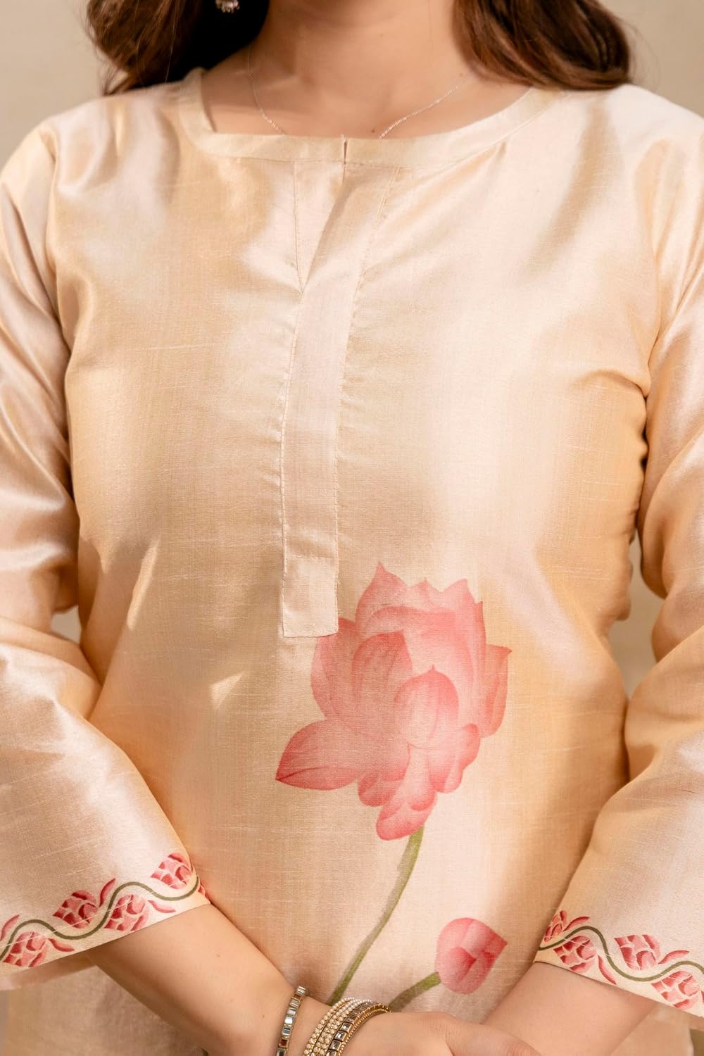 Women’s Cream Assam Silk Kurta Pant Set with Dupatta Digital Printed Straight Kurti Set