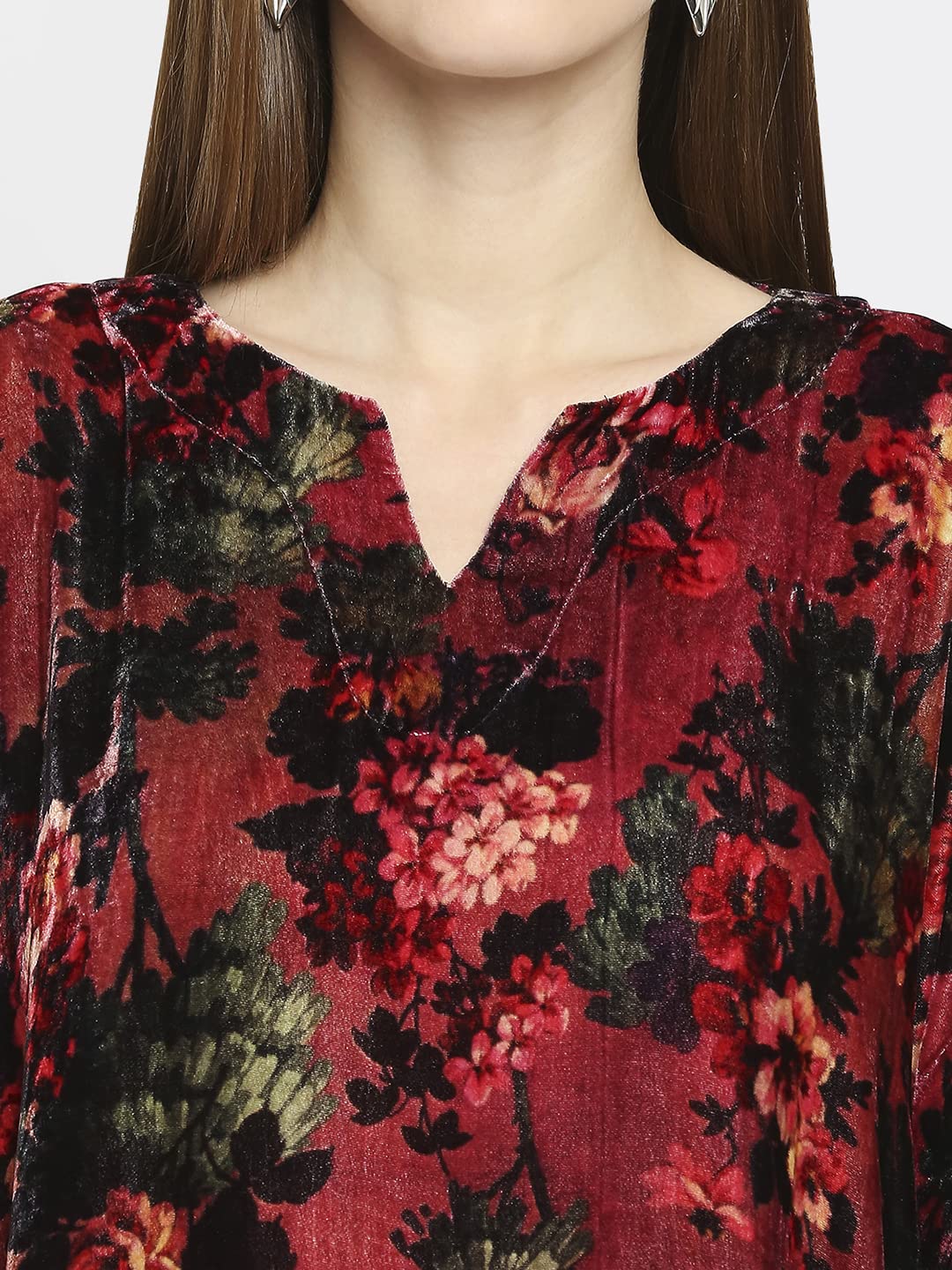 Diwali Sale Cloth Haus India Stylish Flower Printed Velvet Kaftan For Women