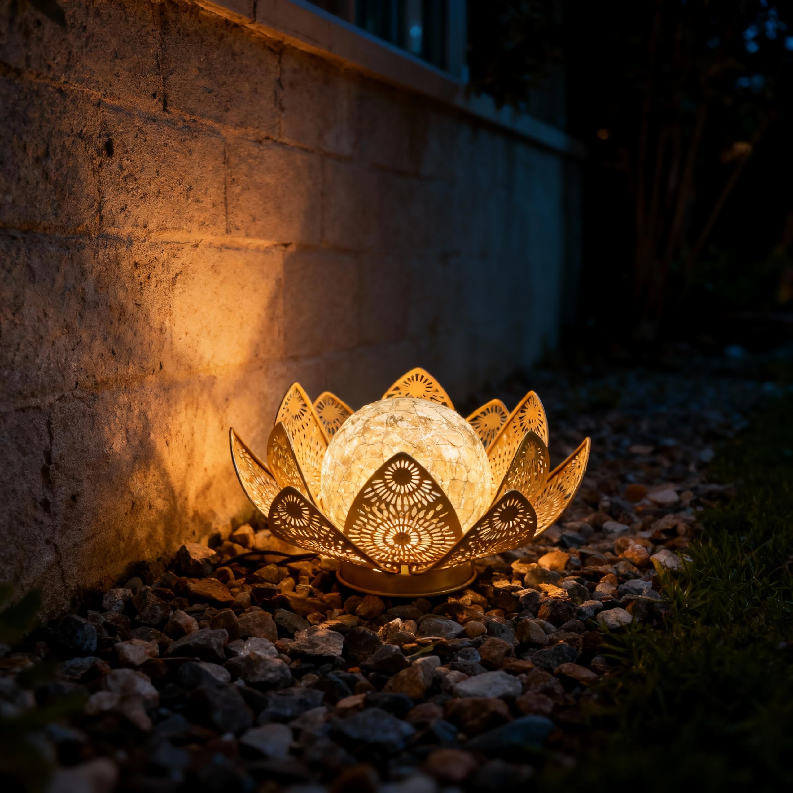 Solarleuchten für den Außenbereich, wasserdicht, IP65 – Lotusblumenlaterne mit Craquelé-Glas & Metallblüten, Gartendekoration für Terrasse, Weg, Rasen, automatisches Ein-/Ausschalten, Geschenk
