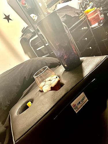 Miniatura 5 de Cup Cozy Pillow (piel sintética negra) *Como se ve en la televisión* el mejor portavasos del mundo. Mantén las bebidas cerca y evita derrames. Úsalo