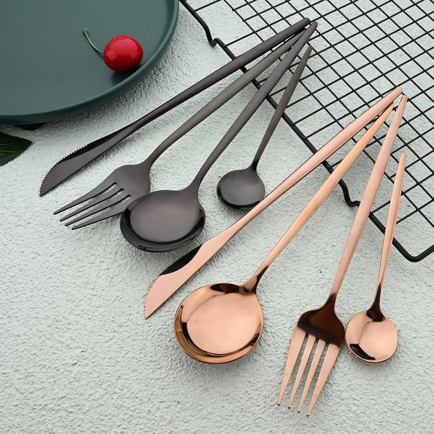 24pcs Silverware Flatware Sets, Mirrored Stainless Steel Cutlery Set, Spoons Forks Knives, Modern Design,service for 6 - Rose Gold