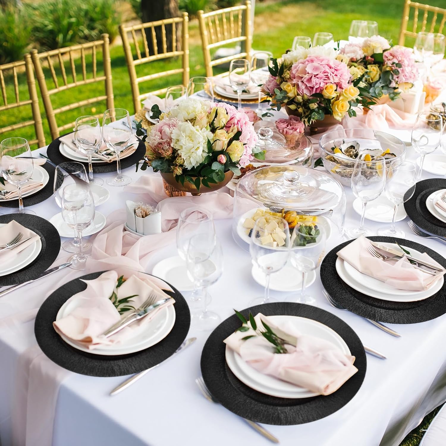 Tanlade 100 Pcs Charger Plates Bulk, 13 Inch Plastic Round Charger Dinner Plates Elegant Wedding Serving Plate for Event Tabletop Wedding Party Bridal Baby Shower Decor (Black)