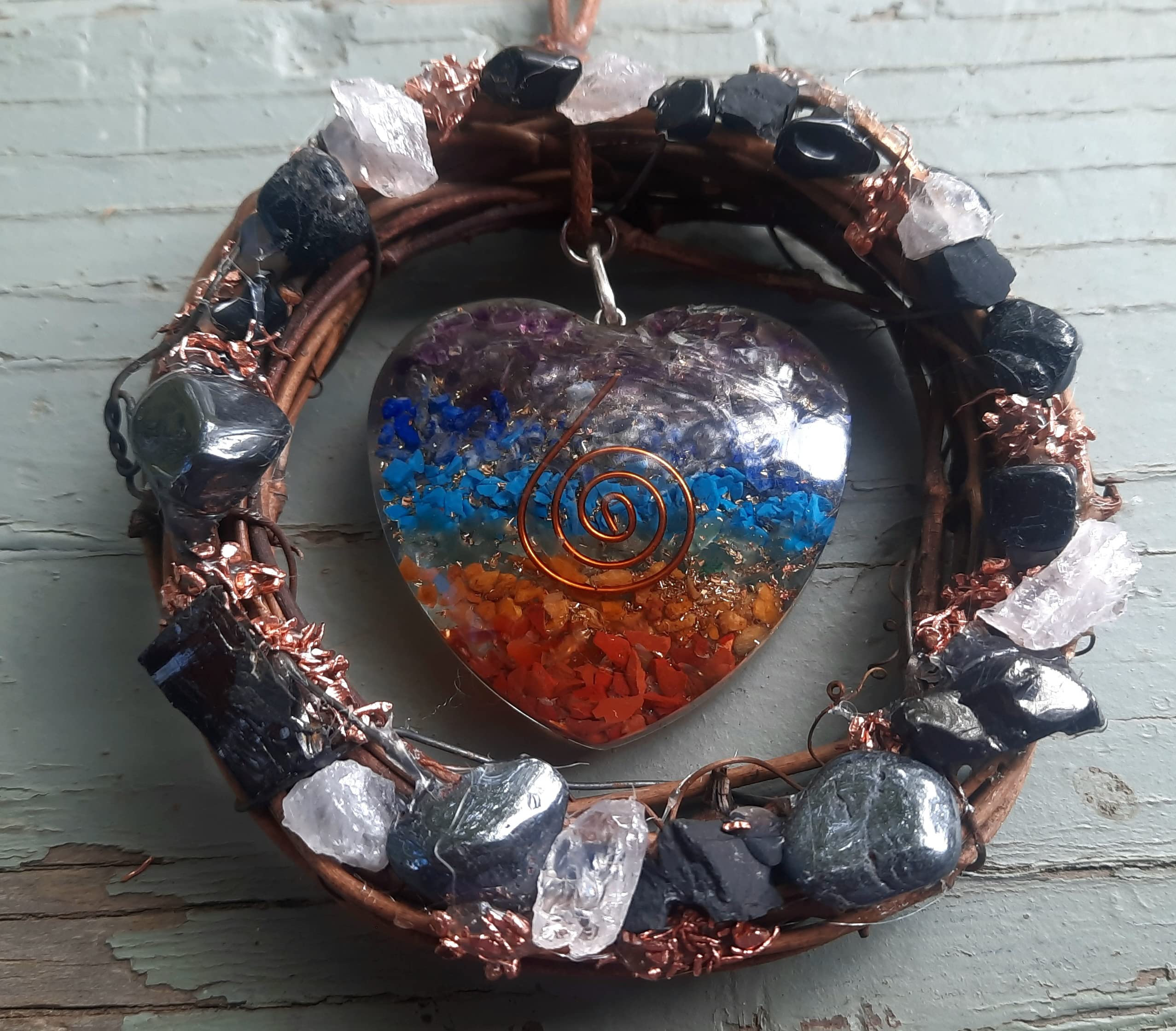 Amazon.com: Crystal Chakra Sun/Dream Catcher EMF 5G Protection Boho Home  Decor Real Crystals Shungite Tourmaline Rose Quartz (Rose Quartz +  Hematite) : Home & Kitchen