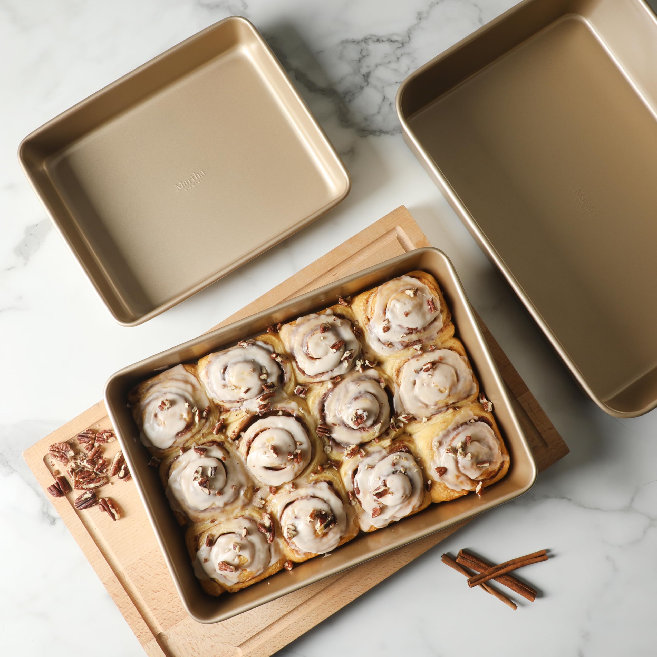 Martha Stewart Gallen 3-teiliges Keksblech-Set – 33 cm, 38,1 cm, 43,2 cm Backformen, Keramik-Antihaftbeschichtung, PFA-frei, Karbonstahl, Champagner – ofenfest bis 230 °C, verwindungsfest, leicht zu