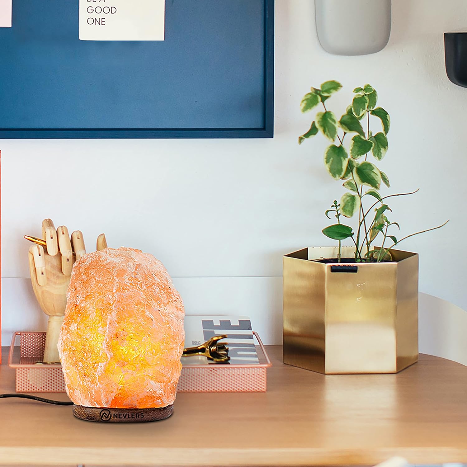 Nevlers Pink Himalayan Salt Lamp - Image 9