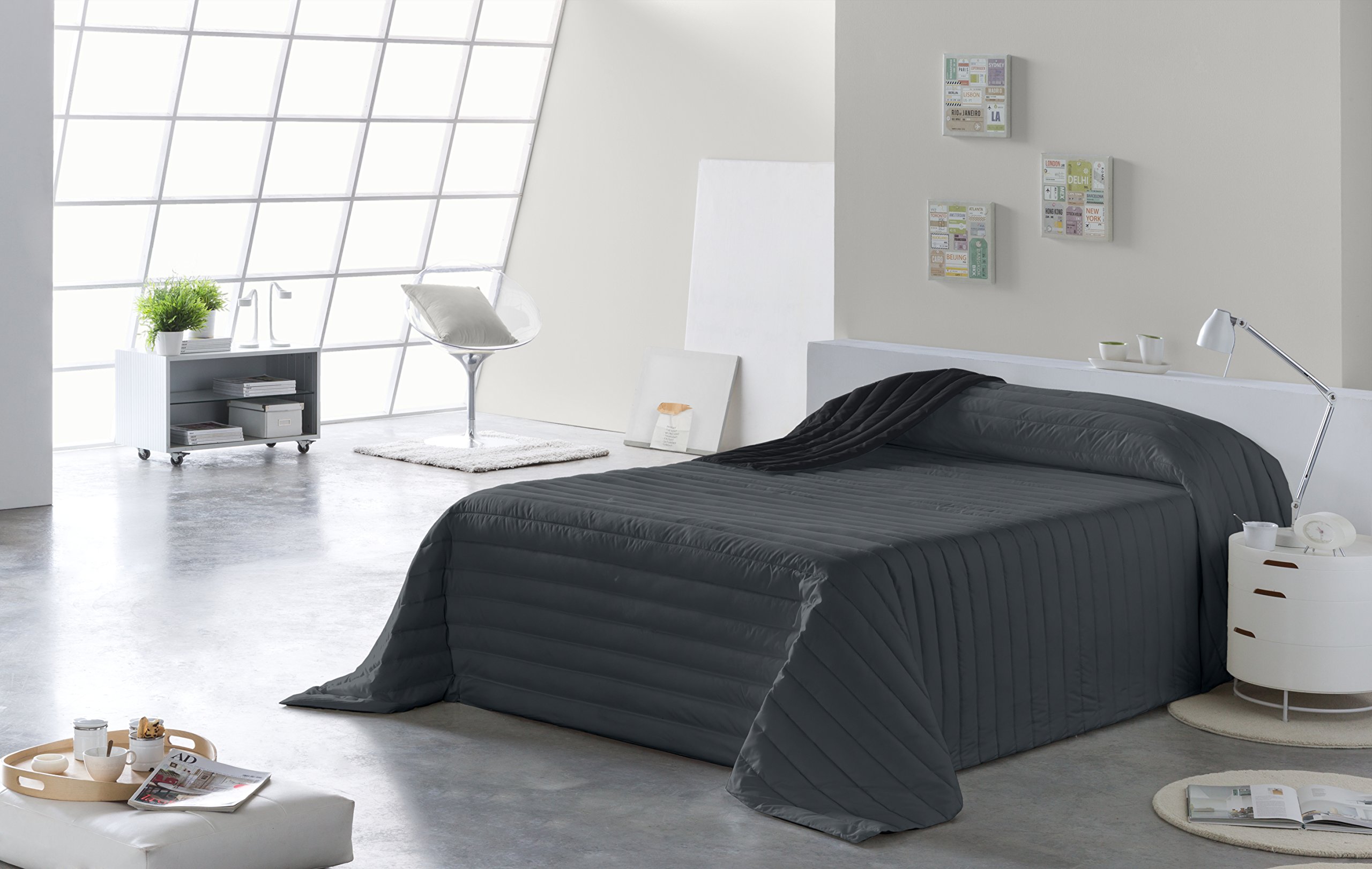 Lucena Cantos - Colcha 120 gr, Lisa, (300 x 270, Bicolor Gris/Negro)