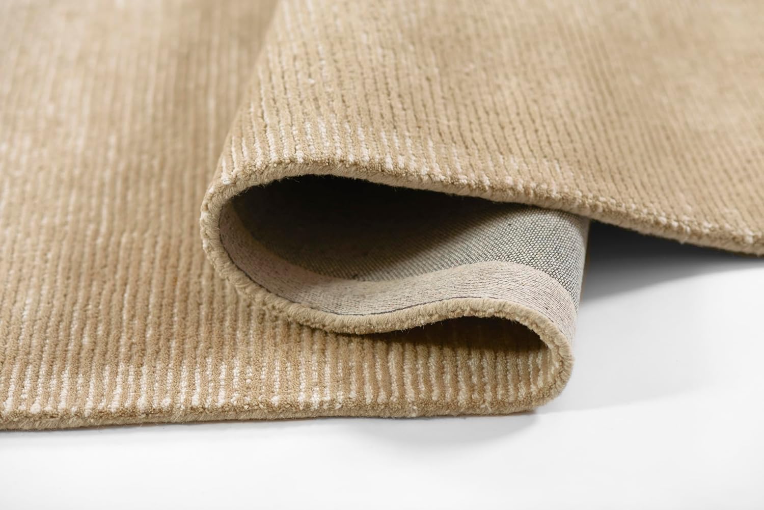 Momeni Rugs EVERTEVT-8TAU90C0 Everett Area Rug, 9'0" X 12'0" Grey Carpet for Living Room, Bedroom, Entryway, Dining Room, and Home Office