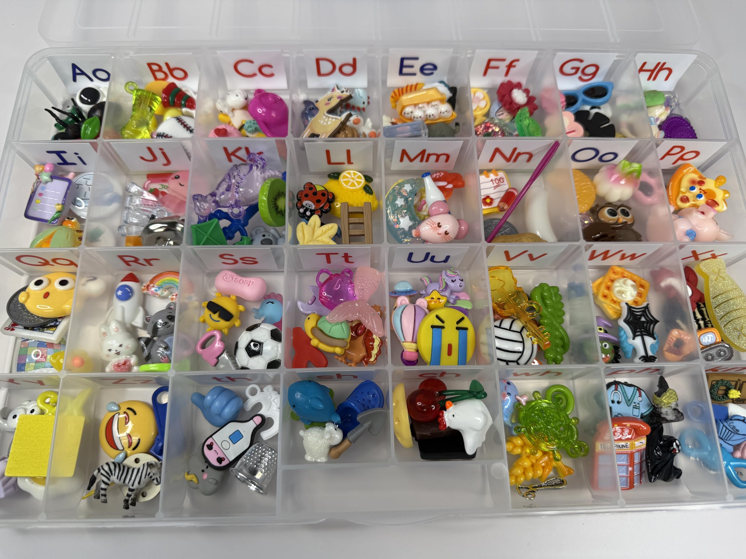 Alphabet Objects Set, Phonics and Digraphs Learning Kit with Storage Case, 5 Object sper Sound Montessori Sound Objects for Speech Therapy, Early Literacy, Ages 3+