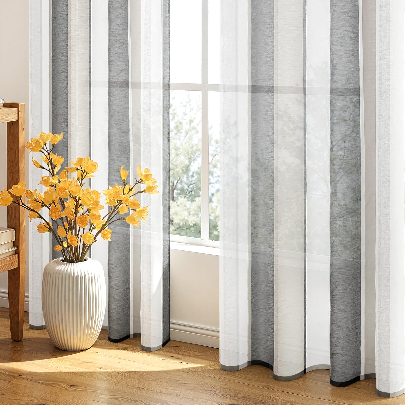MRTREES 2 Pièces de Rideaux Voilage Blanc et Beige 140x245 cm Fils Teints Rayé à Oeillets Rideau Tamisant Grande Hauteur Élégant pour Porte-Fenêtre Décoration de Salon Chambre Baie Vitrée