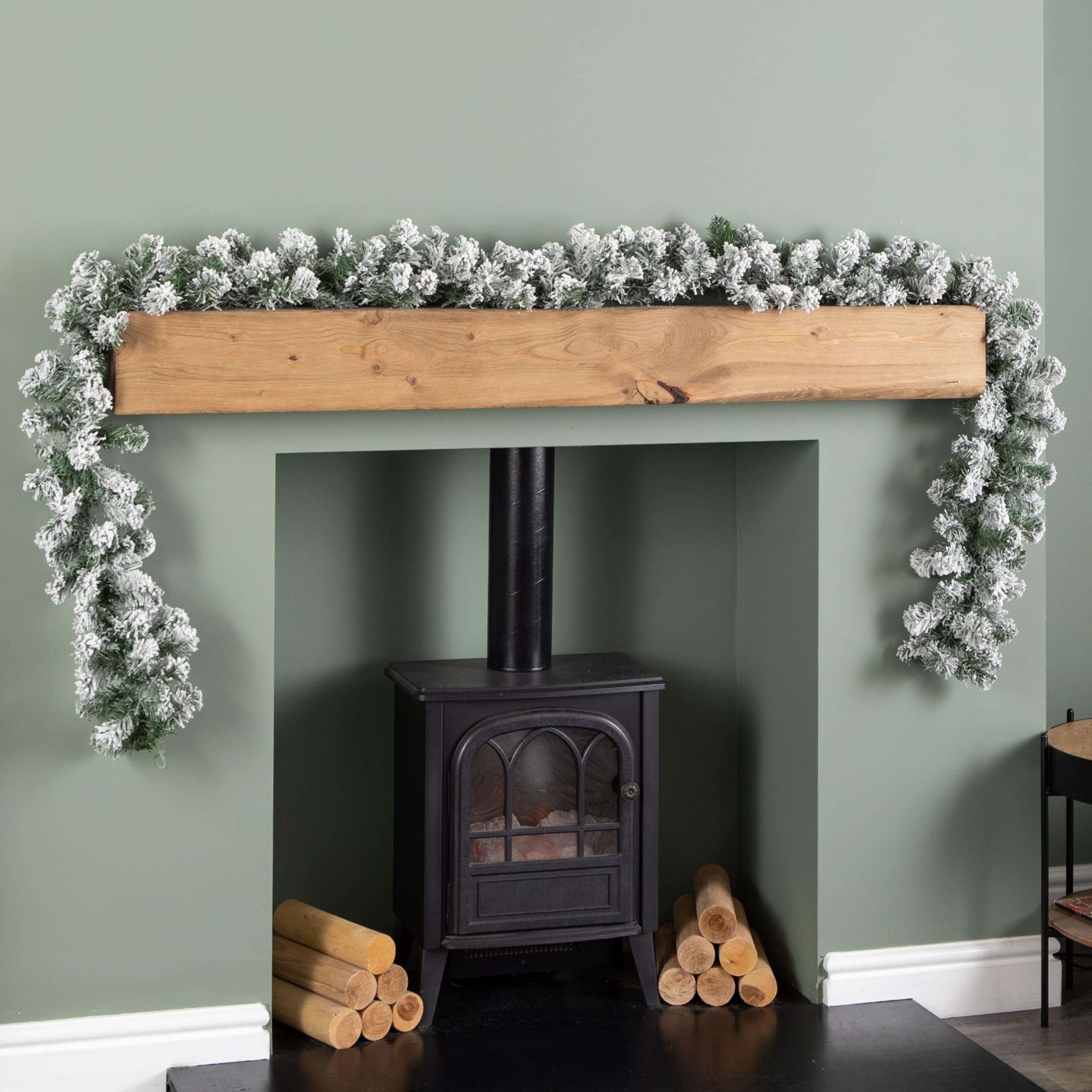 Samuel Alexander Green 2.7M Snow Flocked Christmas Garland With 190 Tips