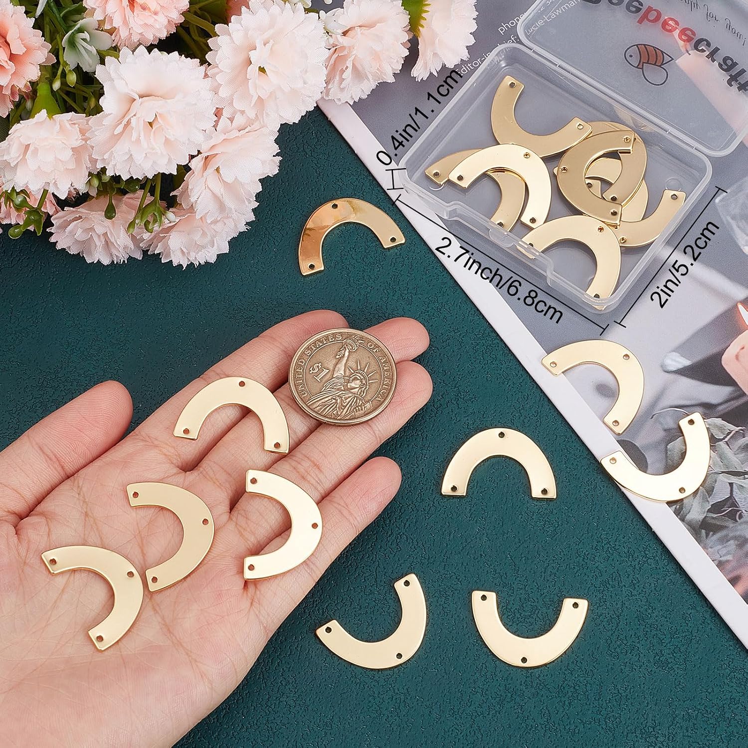 Beebeecraft 1 Box 20Pcs Chandelier Component Links 18K Gold Plated Brass Arch Link Earring Connectors Charms with 3 Holes for Necklace Jewelry Making Crafts