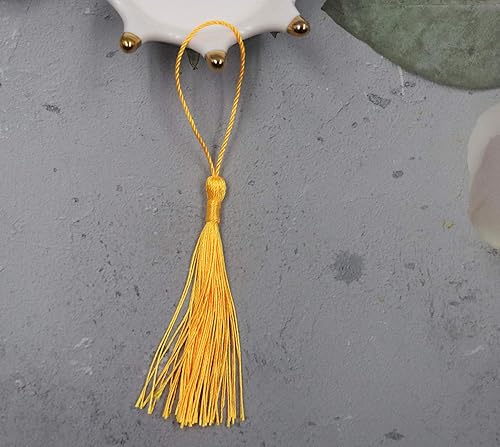 Vista 4 de Sowaka 50 piezas de borlas suaves y sedosas, mini hilo dental hecho a mano con lazo para marcapáginas, fabricación de joyas, llavero, recuerdo