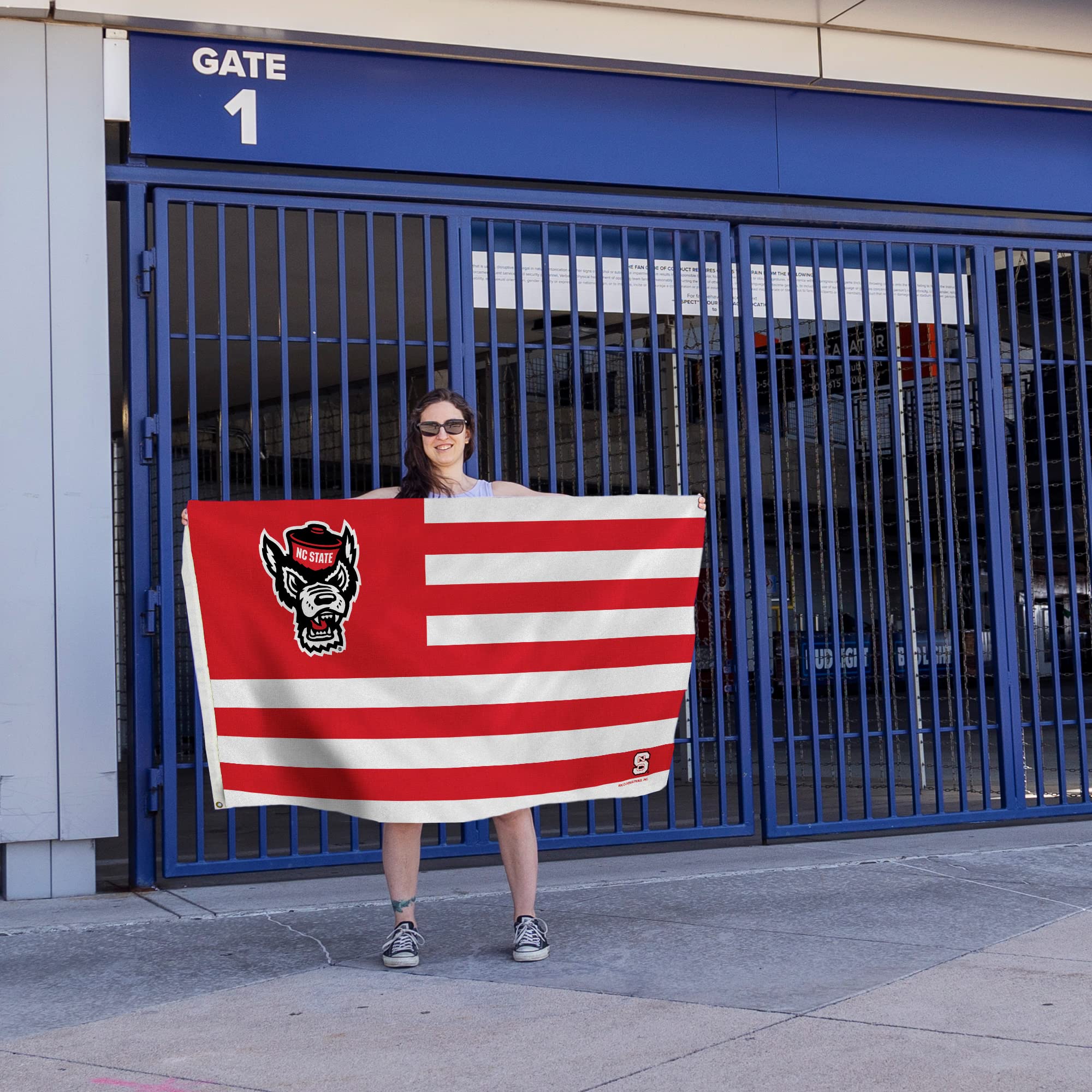 North Carolina State Wolfpack Flag – 3x5 Feet, Single-Sided, Durable Outdoor & Indoor Flag - View #12