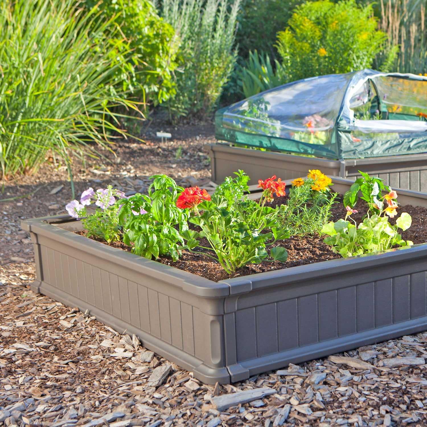 LIFETIME 60065 Raised Garden Bed, 4 by 4 Feet, 1 Bed