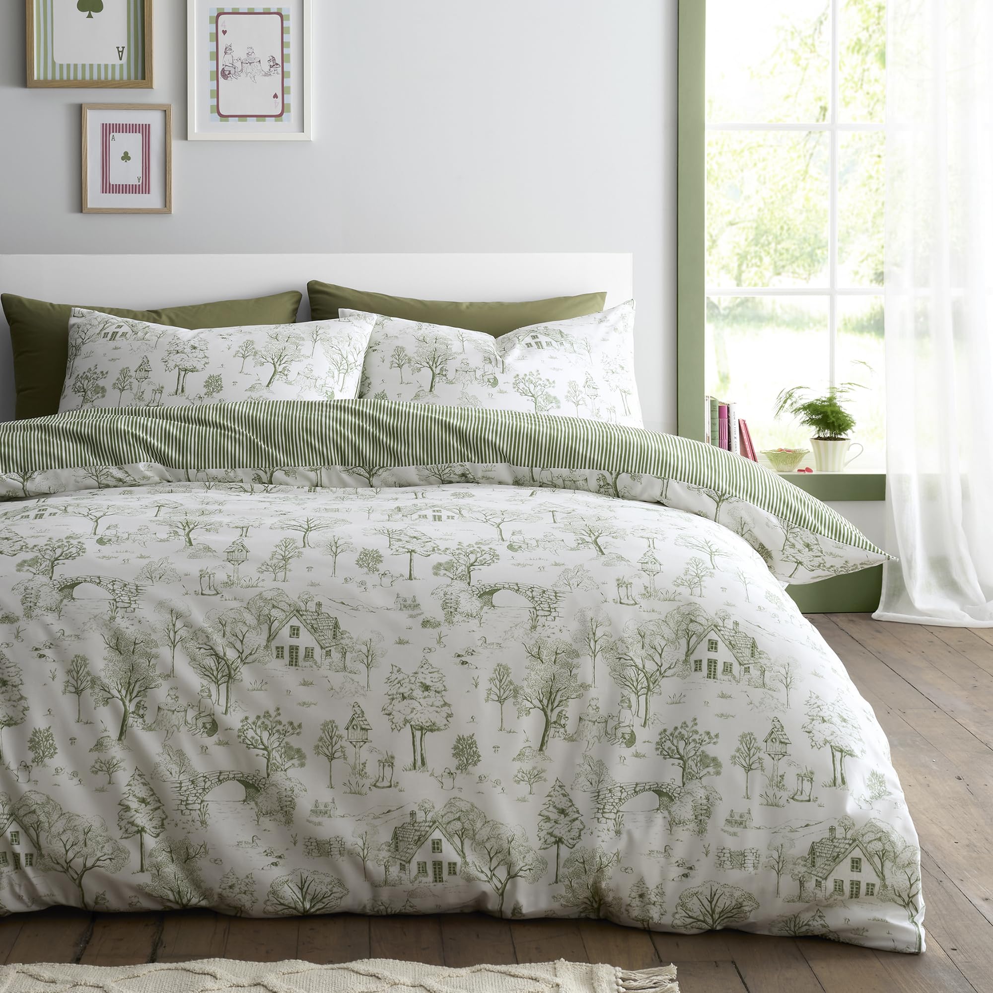 Fusion Woodland Toile Duvet Cover Set Super King 260 x 220cm – Green Polycotton Easy Care Bedding with Quirky Woodland Print, Includes 2 Pillowcases