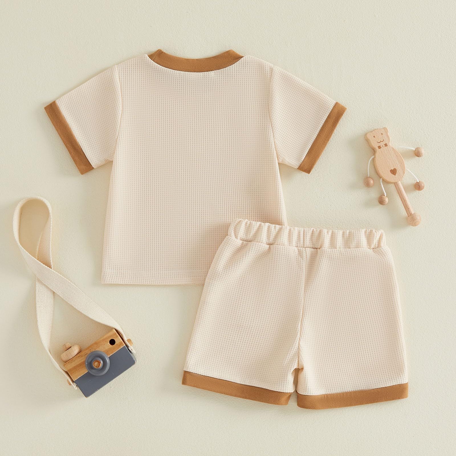 Carolilly Tenue Ourson Bébé Garçon Été, T-Shirt à Manches Courtes et Short ou Body, avec Motif Ours, Beige et Marron