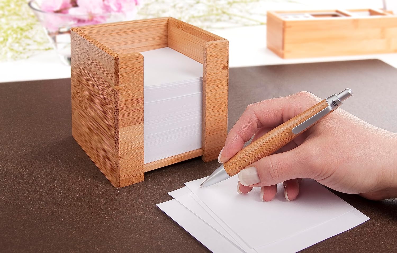WEDO 61707 Zettelbox bamboo, including 900 sheets of paper 9 x 9 cm, in a gift box, brown