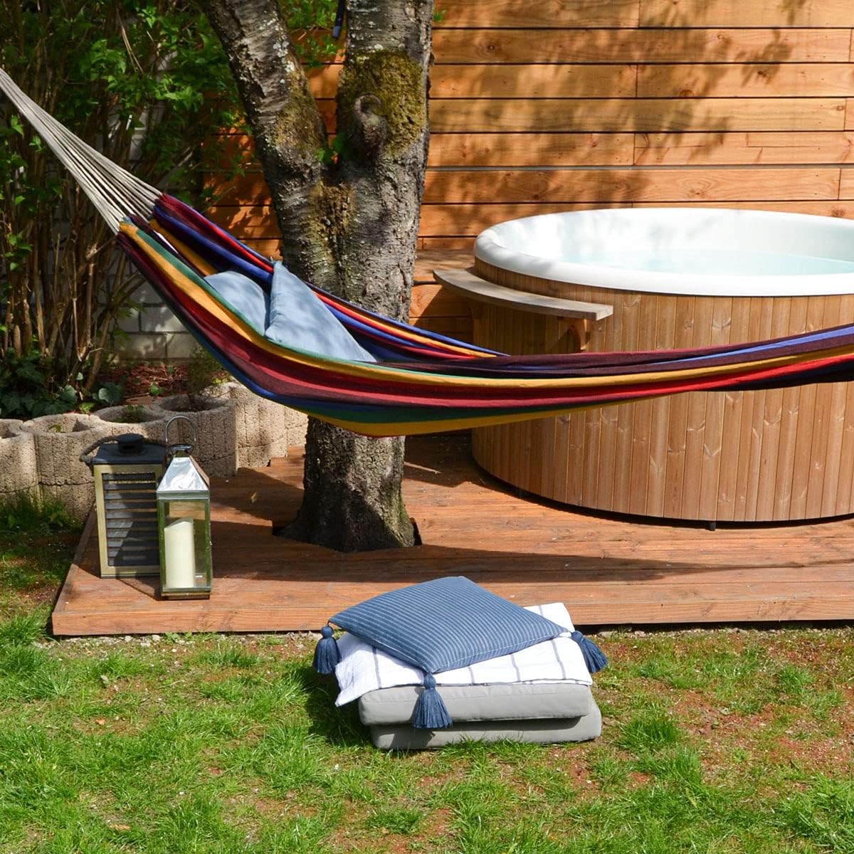 AMANKA Hamac en Coton XXL pour Deux Personnes - 400x160cm - Jusqu'à 150kg - Tissu de Détente pour Jardin Maison Plage Campagne Montagne - Accessoire de Repos Durable - Usage Extérieur Intérieur