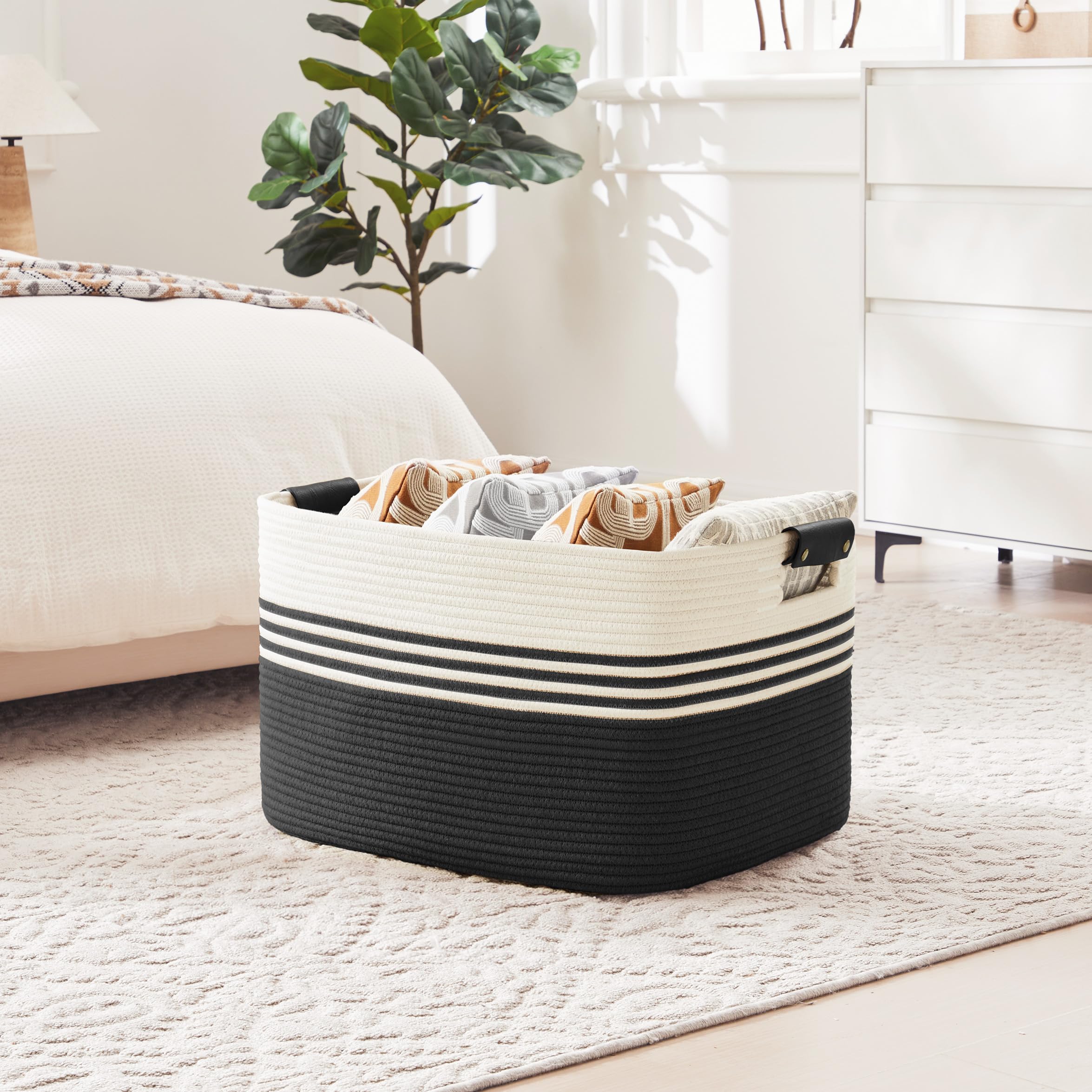 Cesto grande para ropa trenzado en cuerda de algodón, 86L, recipiente con asas de cuero, para mantas, ropa, juguetes, de lavandería para habitación infantil o salón, 60x40x36 cm, blanco y negro