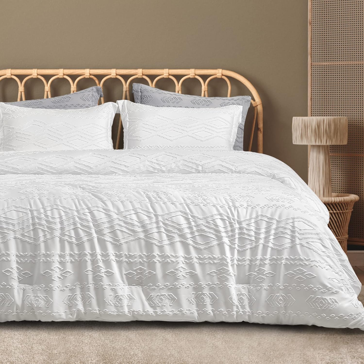 TILLYOU Queen Comforter Set White Queen Size Comforter Set, Flannel