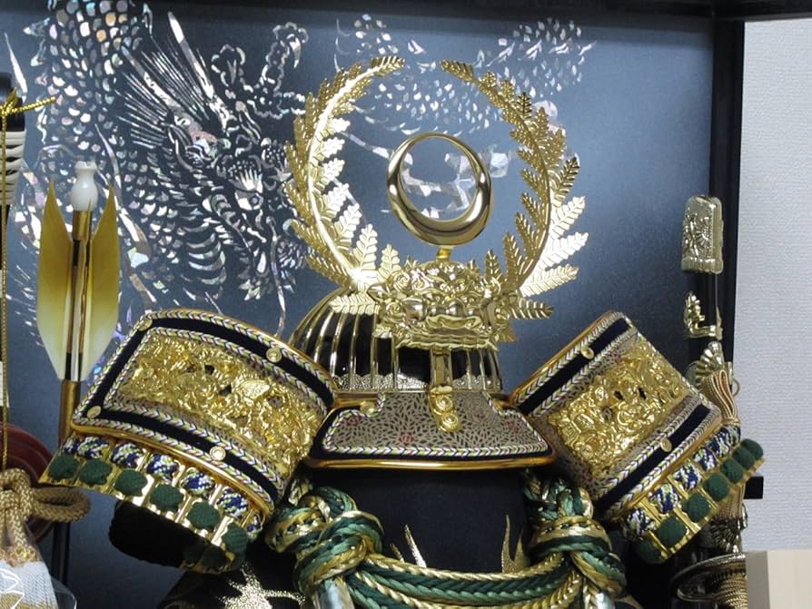 Amazon | 京寿 五月人形 兜飾り ケース入り 間口43×奥行28×高さ