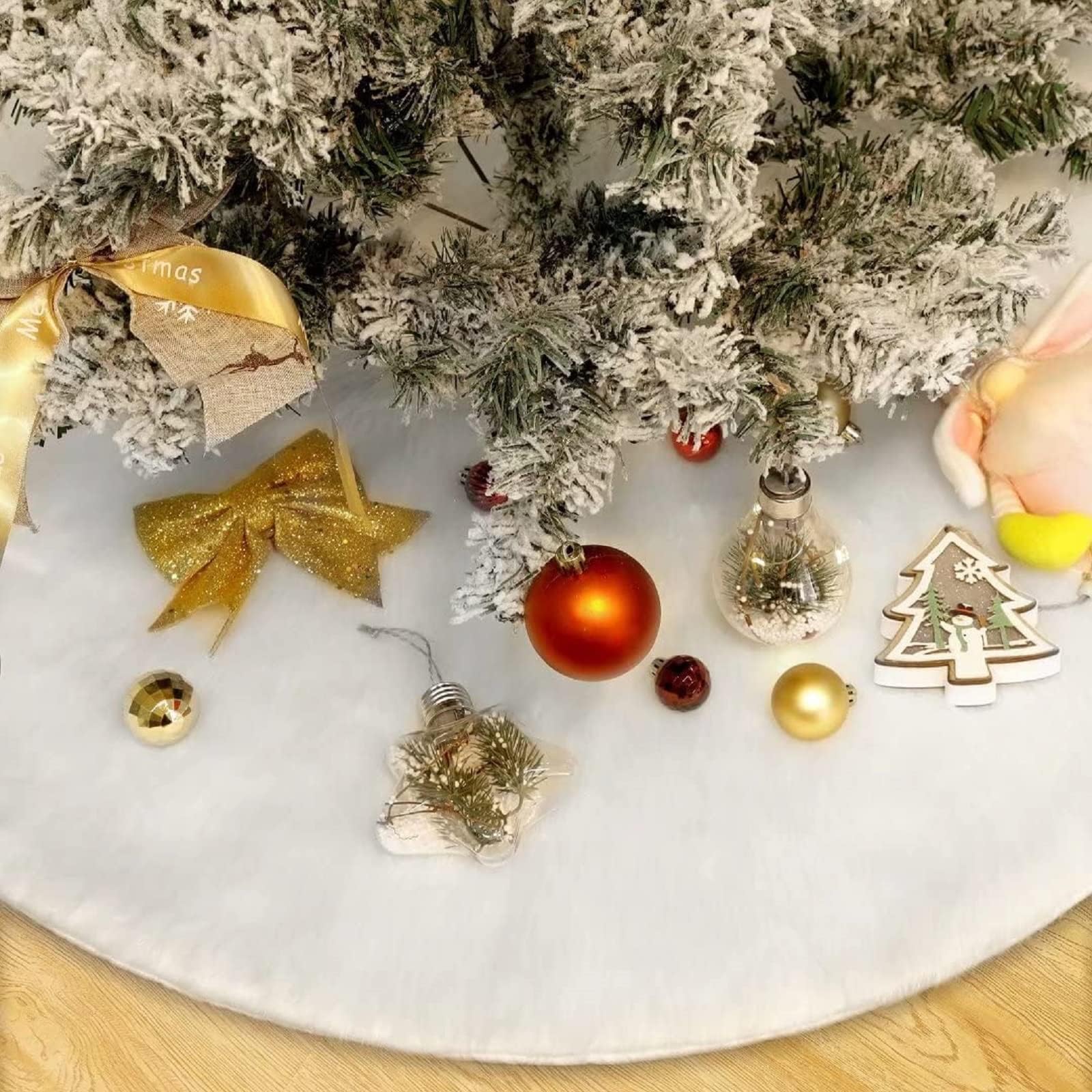 TERRA TU Christmas Tree Skirt, Soft Faux Fur White Tree Skirts 90cm/36 Inch Diameter Tree Skirt for Xmas New Year Party Holiday Home Decorations