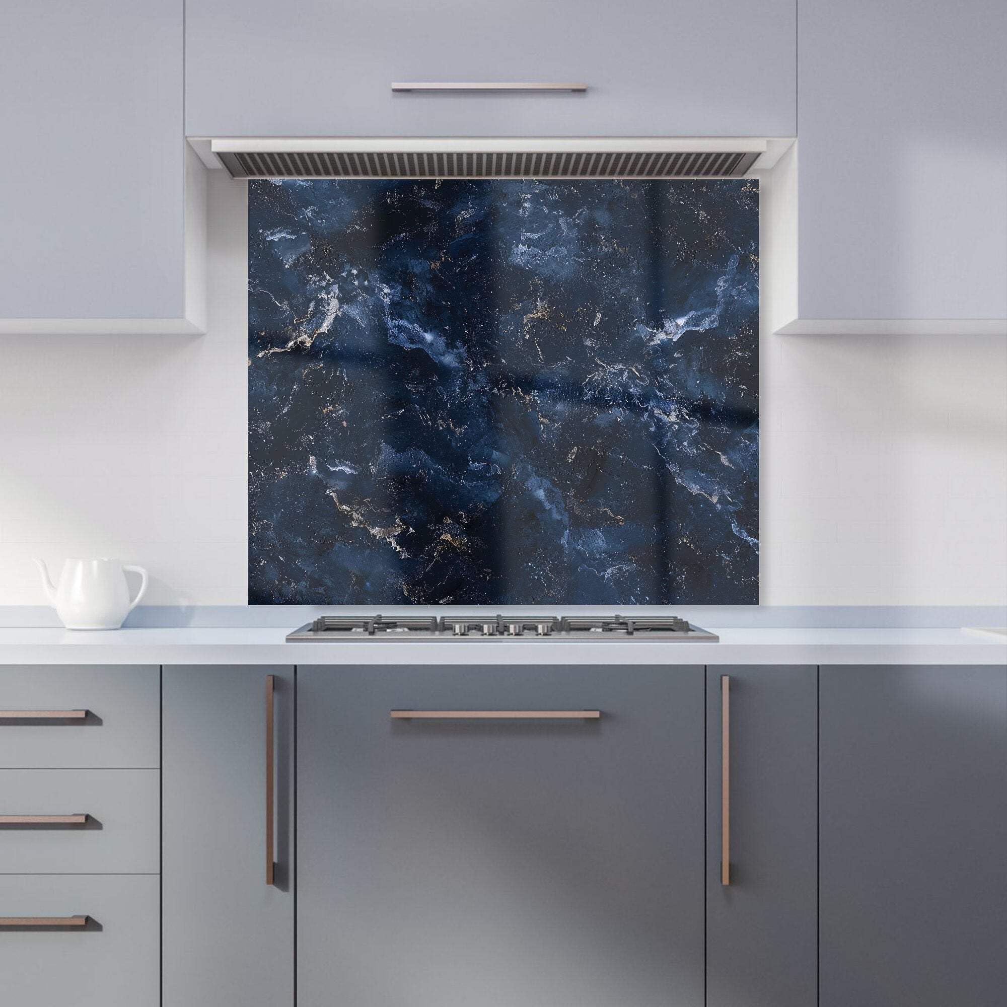 Warren Reed - Designer Blue Premium Navy Quartz Effect Kitchen Splashback 6Mm Toughened Glass Kitchen Splashback – Heat Resistant Splashback For Kitchens, Perfect For Cookers And Hobs, Polished Edges