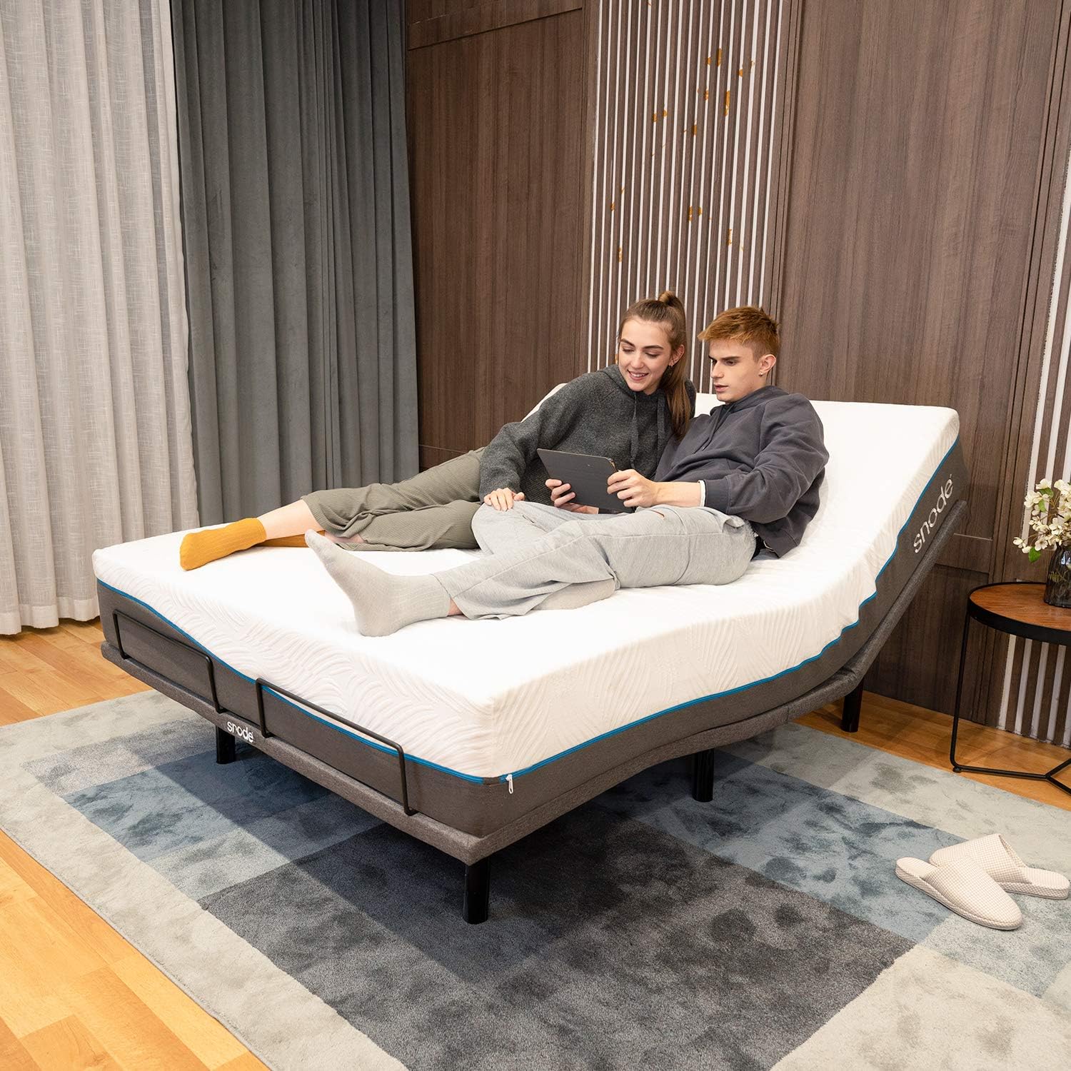 snode Adjustable Bed Frame (Queen Size) - Smart Electric Bed Frame with Backlit Wireless Remote, Adjustable Head and Foot Incline, Adjustable Leg Heights, Easy Assembly