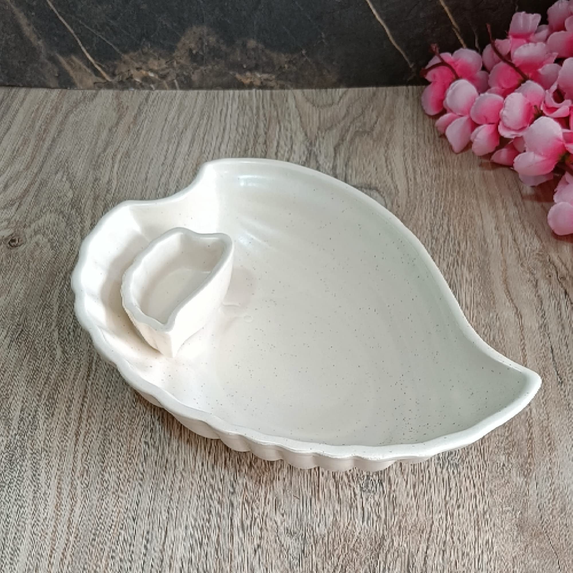 India Meets India Ceramic Chip and Dip Tray [Off-White], Leaf Design Chip and Dip Tray for Snacks | Tikka's | Salad | Appetizer | Dessert | Hummus | Veggies | Platters, Serving Tray - 10 x 7 INCHES