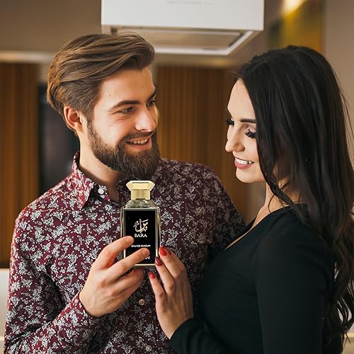 Miniatura 4 de BARA Eau de Parfum (EDP) - 3.4 fl oz  Fragancia unisex con nota superior de coñac, canela, haba tonka, notas medias de roble y praliné, vainilla,