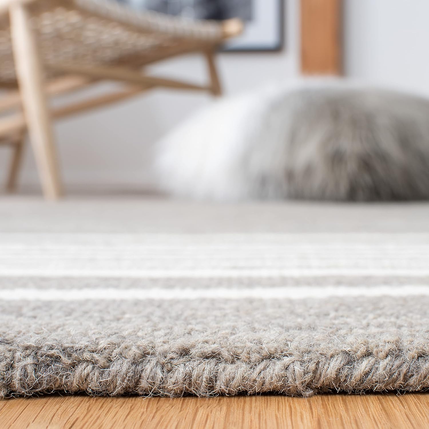 SAFAVIEH Area Rug 8x10 - Metro Collection - Large - Charcoal & Ivory, Handmade Wool, Stripe Pattern, Ideal for Living Room, Bedroom, Office, Dining Space (MET606H)