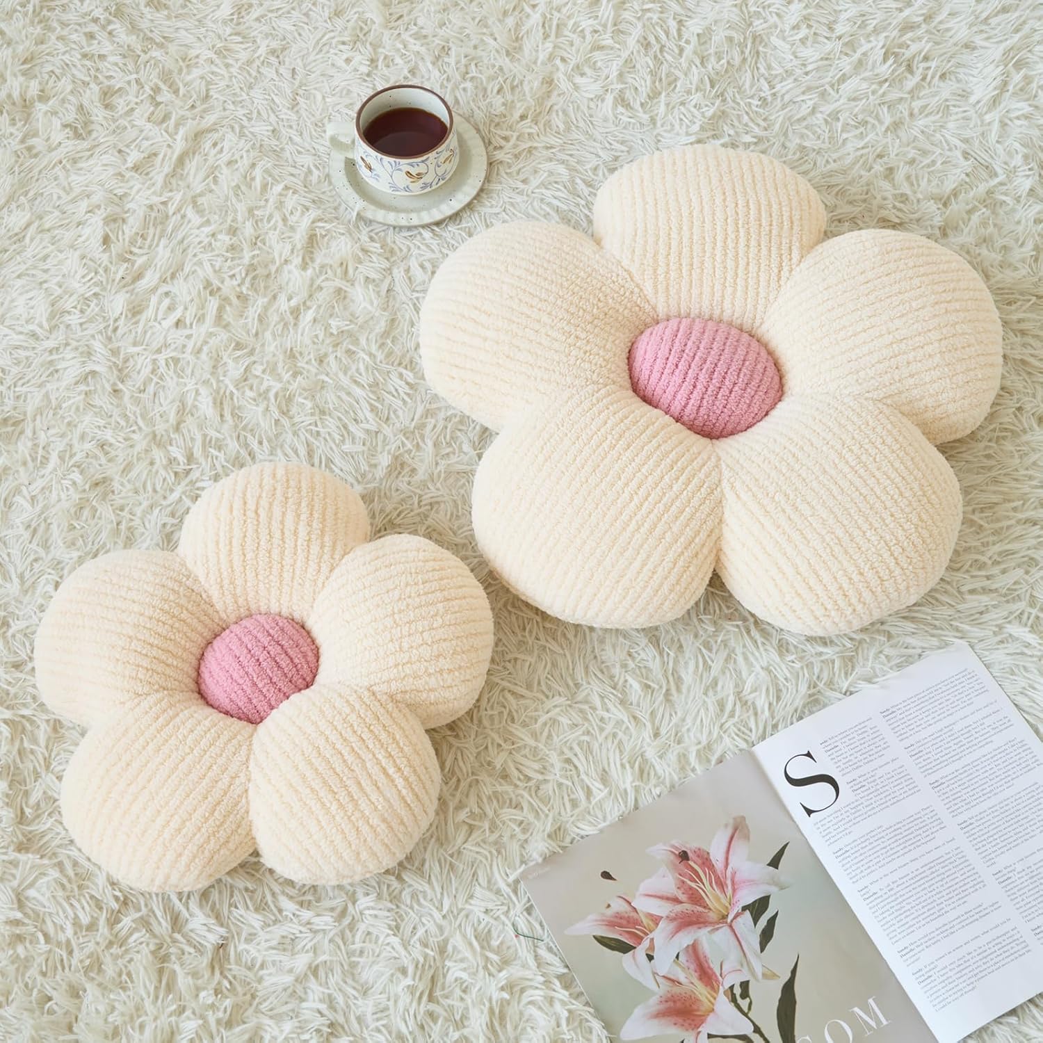 Flower Pillow, Decorative Throw Pillow for Couch, Cute Decor Pillows for Bed, Aesthetic Flower Shaped Pillow Fun Cushion (Ivory White, 19.6 Inches)