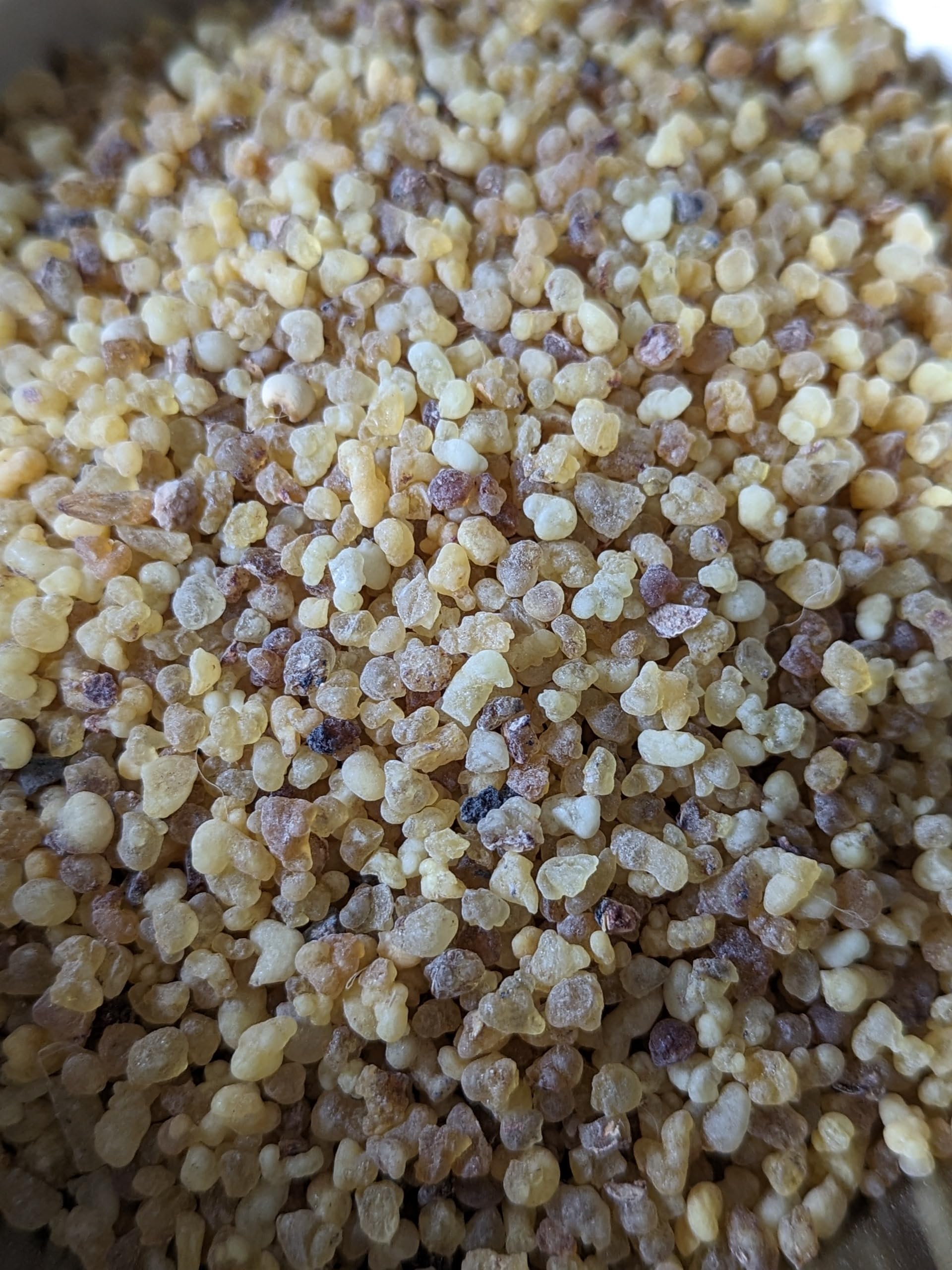 Incenso in Grani Profumato, Incenso Greco Liturgico in Grani Piccoli Fragranza Olibano 1 Kg, Incenso naturale da Accedere con Carboncini per incenso, Ricetta originale del Monte Athos (1 Kg)