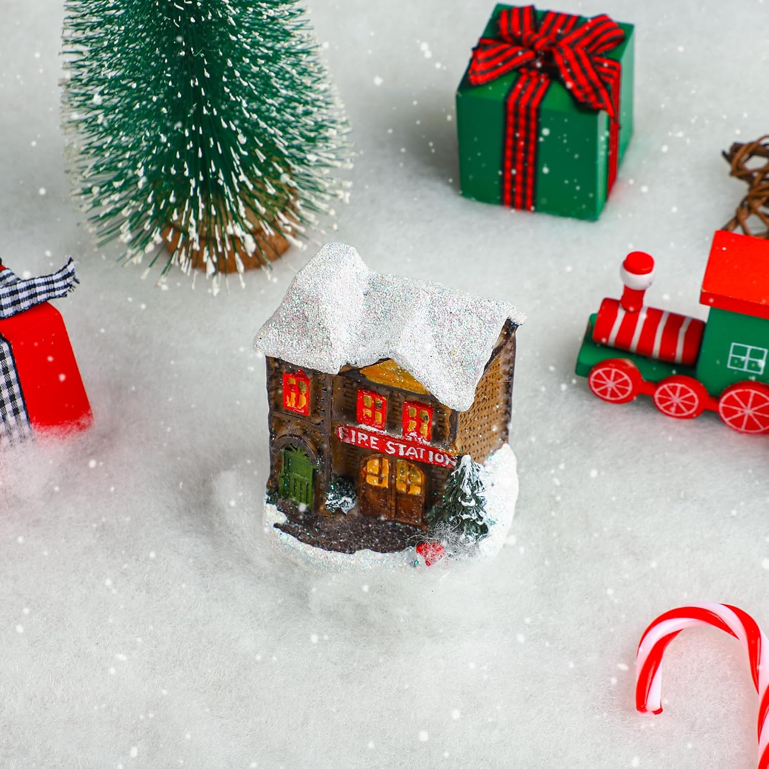 Christmas Snow Blanket Roll 5ft x 10ft Artificial White Snow Cover Soft Thick Fluffy Snow Blanket Faux Indoor Snow Party Table Runner for Winter Village Holiday Crafts Backdrop Decor