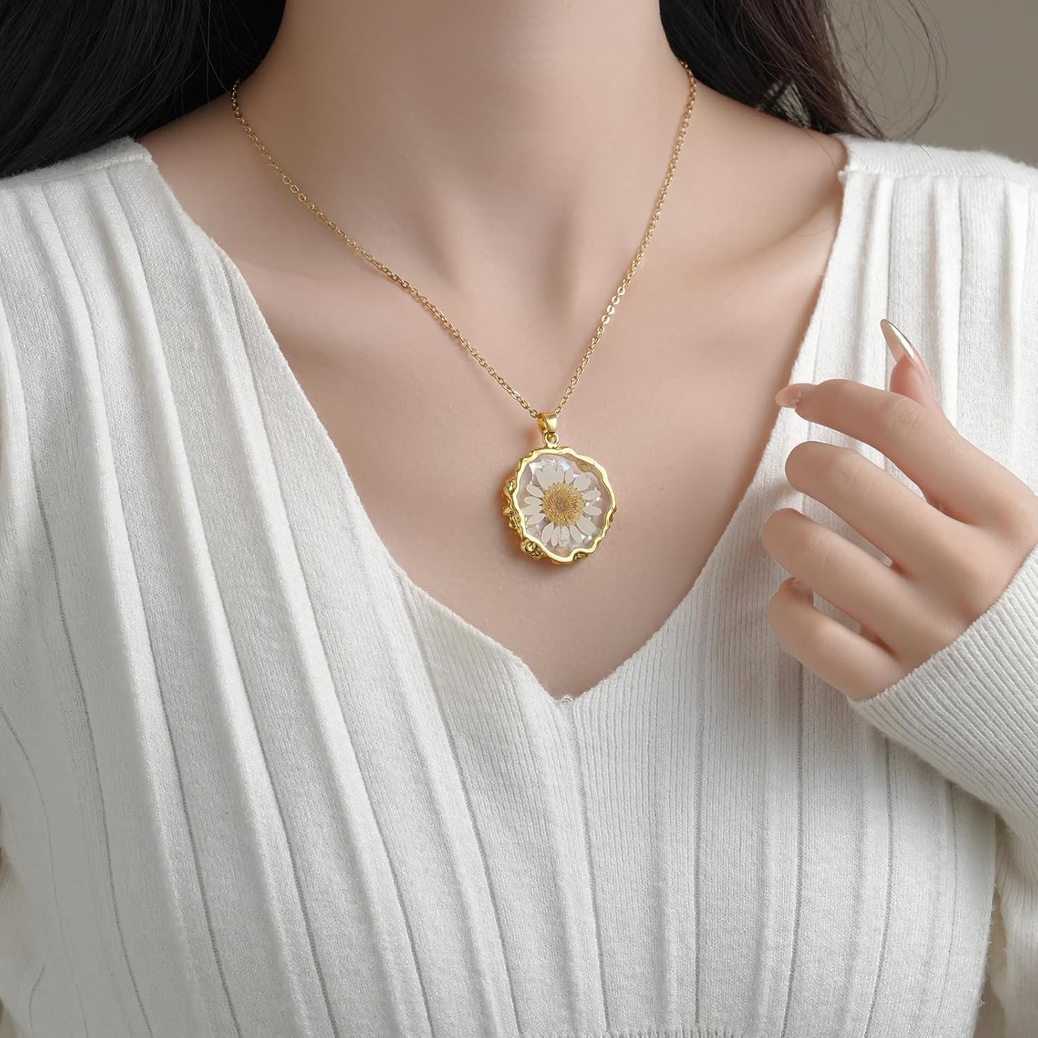 Real Pressed Flower Necklace for Women, Handmade Boho Chic Dangle Design, Unique Floral Jewelry, Cute and Thoughtful Gift for Christmas, Valentine’s & Mother’s Day - Image 2