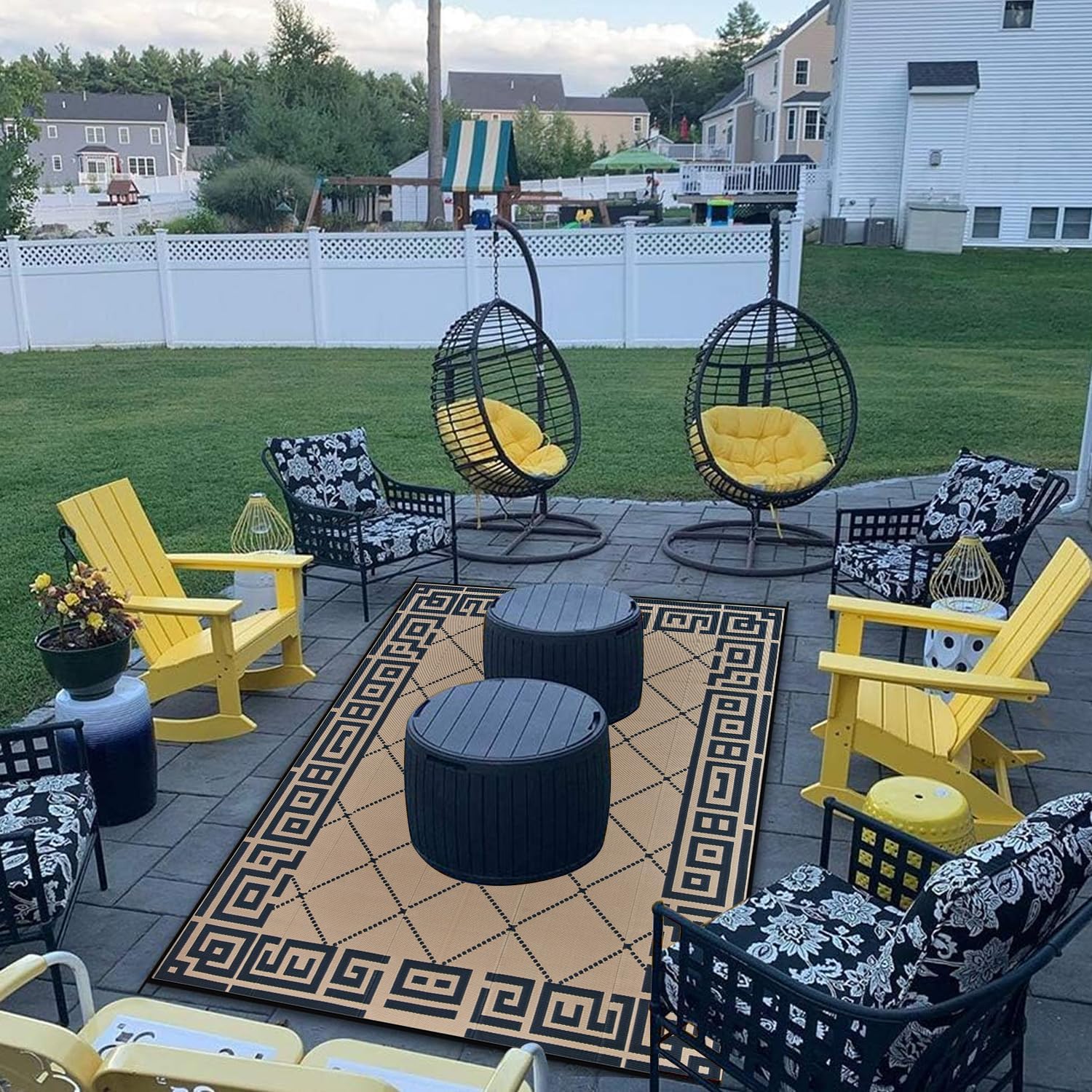 Stay Stylish & Dry: The Best Outdoor Rug for Your Patio!