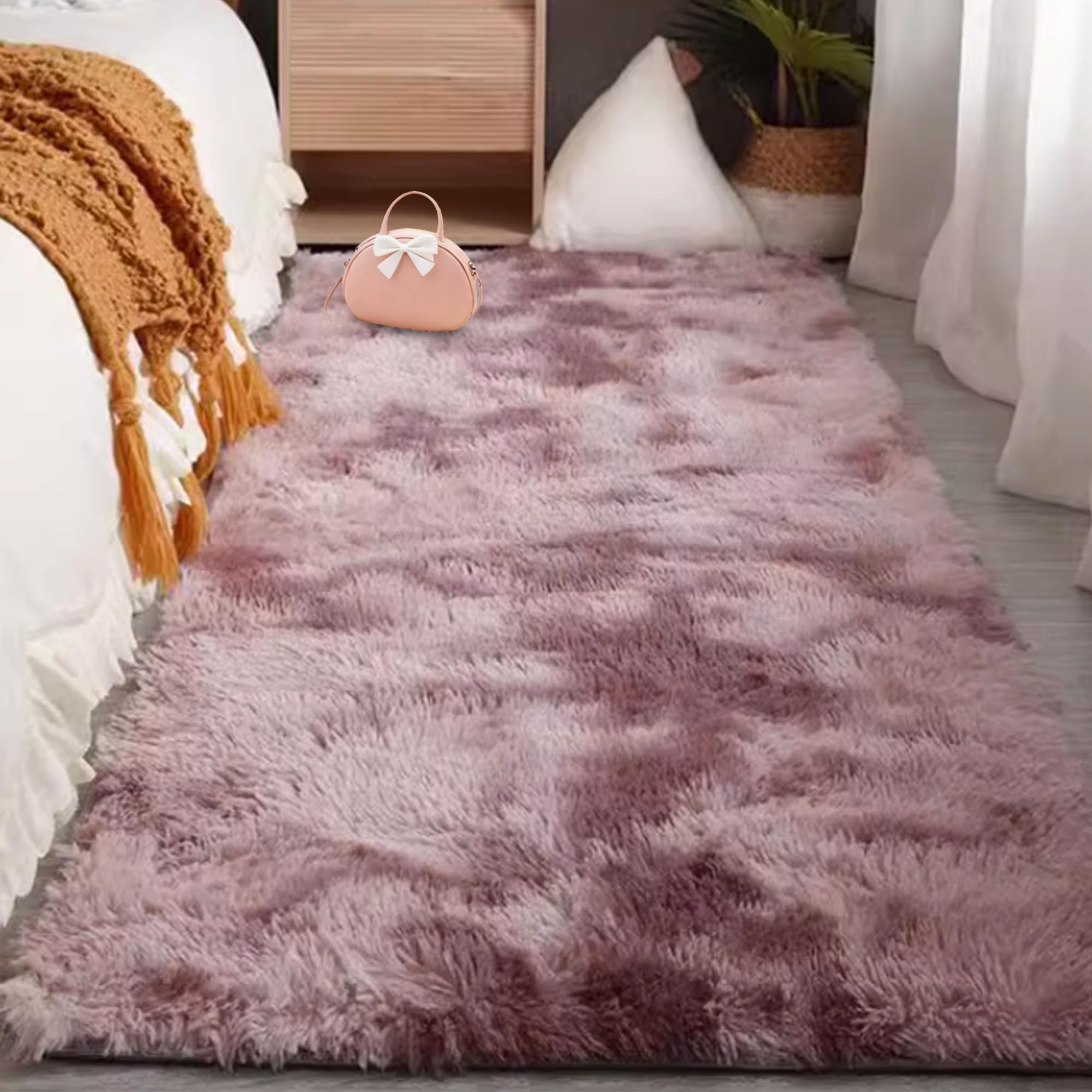 Tapis de chambre doux 150x350 cm pour réchauffer un sol froid de couloir avec un rose pourpre uni