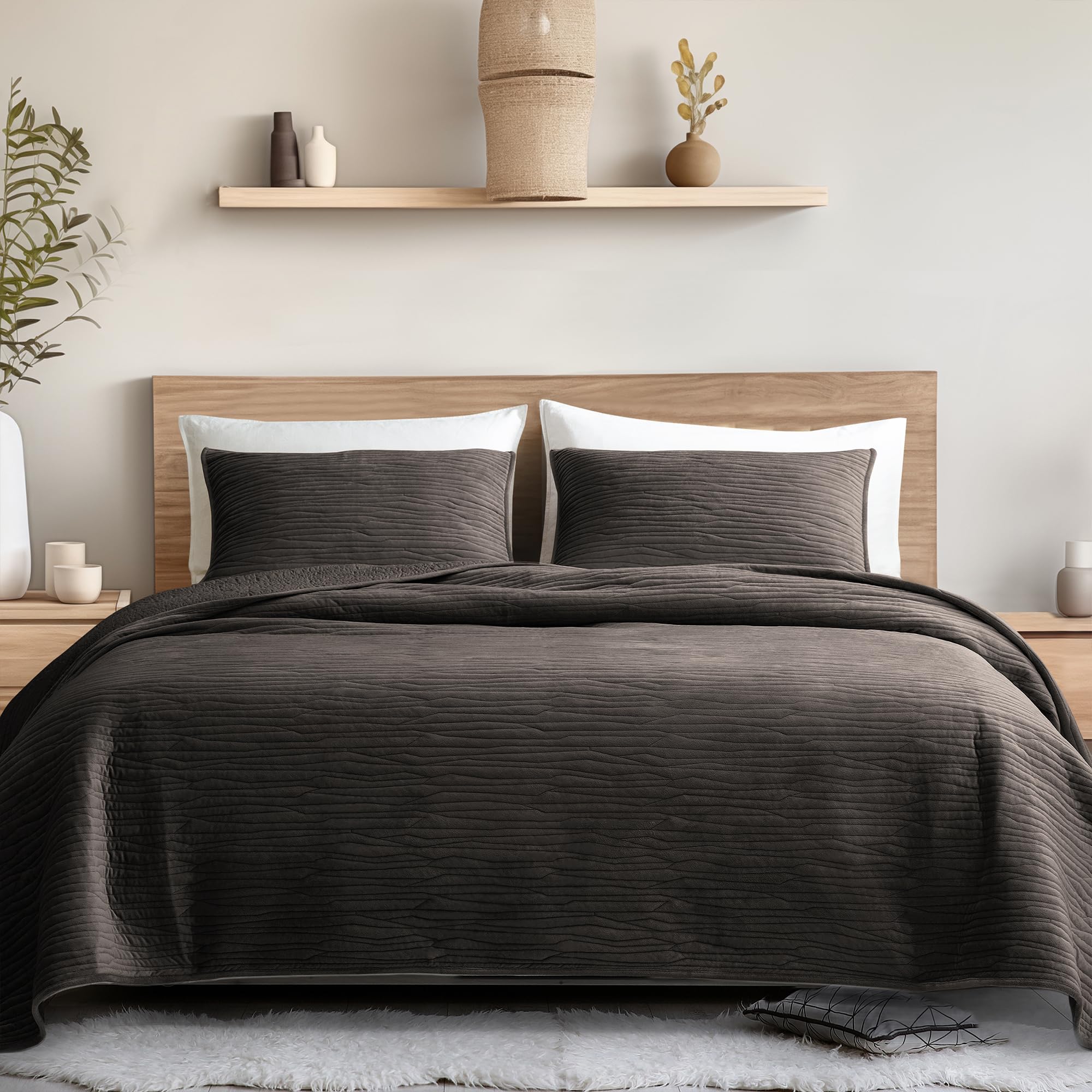 SHALALA Velvet Quilt King Size,Lightweigh Relaxed Stitch Striped Bedding Set Smooth-Textured, More Depth and Dimension, Reverses to Solid, Lux, Cozy, Modern Bed for All Season(Dark Brown)
